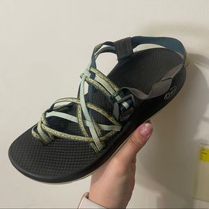 Triple strap 3 shades of green, with barely any wear